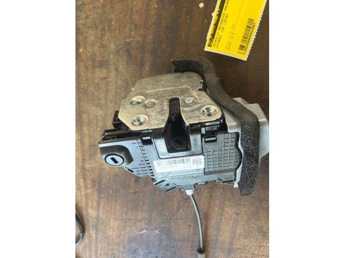 Deurslot Mechaniek 4Deurs links-achter van een Hyundai I20, Auto-onderdelen, Gebruikt, -, -, Hyundai