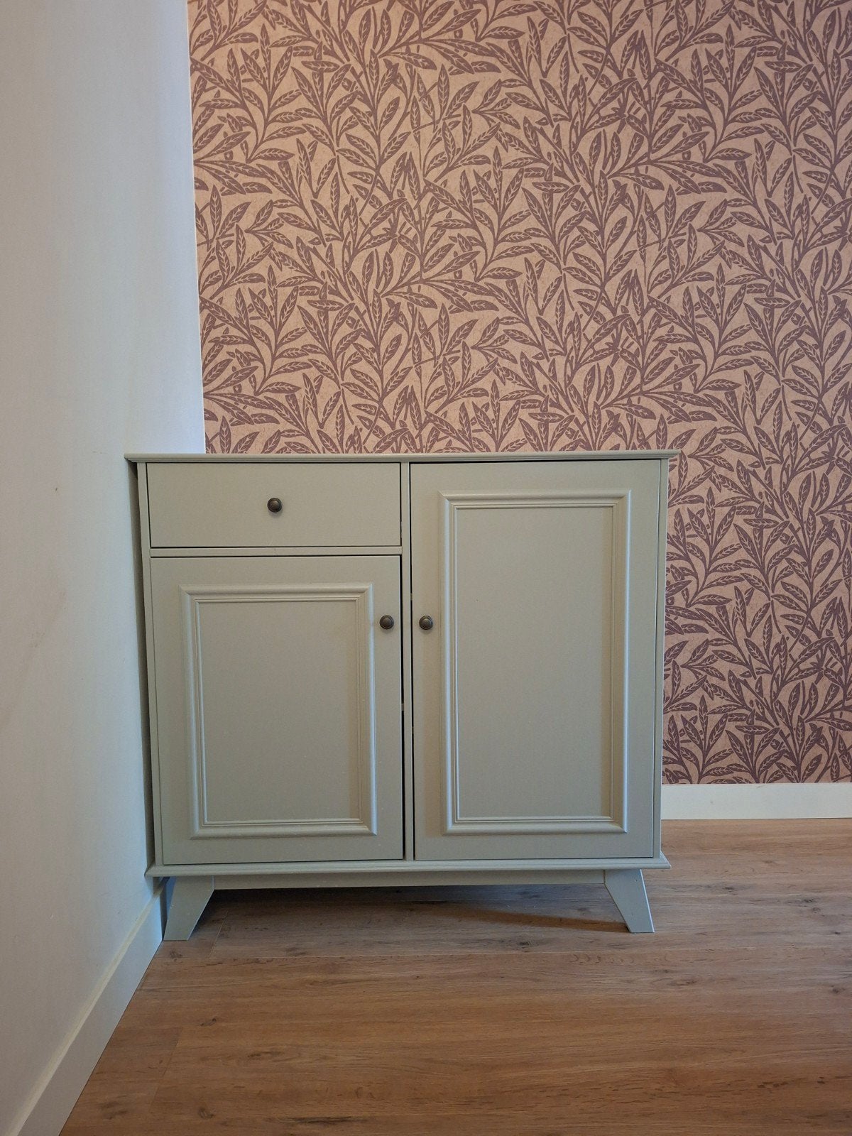 WOOOD Lily opbergkast/commode, Ophalen, Met deur(en), 50 tot 100 cm, Zo goed als nieuw