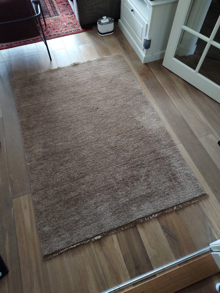 Handgeknoopt tapijt, wol, 140x200, lichtbruin in goede staat, Huis en Inrichting, Ophalen, 100 tot 150 cm, Bruin, 200 cm of meer