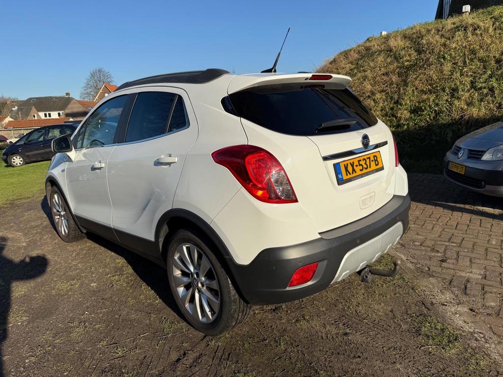 Opel Mokka 1.4 T Cosmo LEER CLIMA NAVI, Voorwielaandrijving, Euro 5, Gebruikt, Zwart