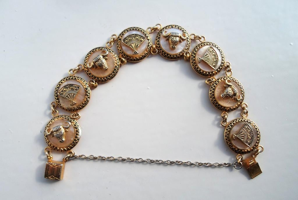 Armband Toledo / Damascene met veiligheidsketting., Ophalen of Verzenden, Zo goed als nieuw, Goud, Overige materialen
