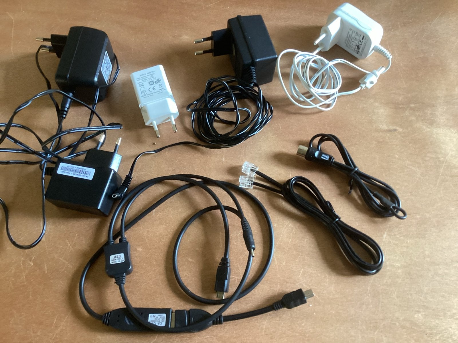 Diverse opladers en kabels, Universeel, Gebruikt, Adapter, Micro-USB