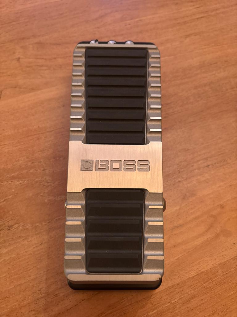 Boss PW-10 V-Wah Wah-pedaal - Veelzijdige gitaareffecten, Ophalen, Gebruikt, Wah Wah