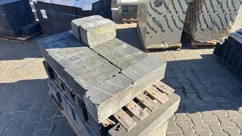 Stapelblokken 15x15x30cm overjarige partij, Overige typen, Ophalen of Verzenden, Zo goed als nieuw, Minder dan 5 m²