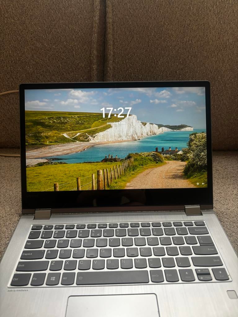 Snelle Laptop met barst in scherm - Werkt perfect!, Ophalen of Verzenden, Zo goed als nieuw, Qwerty, 2 tot 3 Ghz