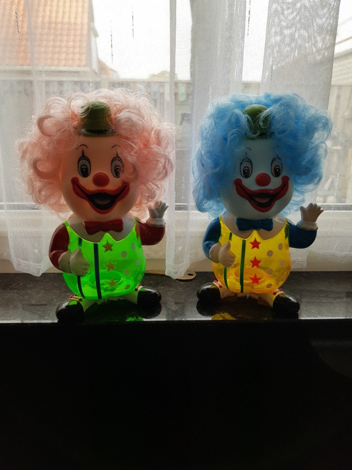 2 spaarpot clowns. €5,00 per stuk., Ophalen of Verzenden, Nieuw, Kunststof, Strip- of Tekenfilmfiguur