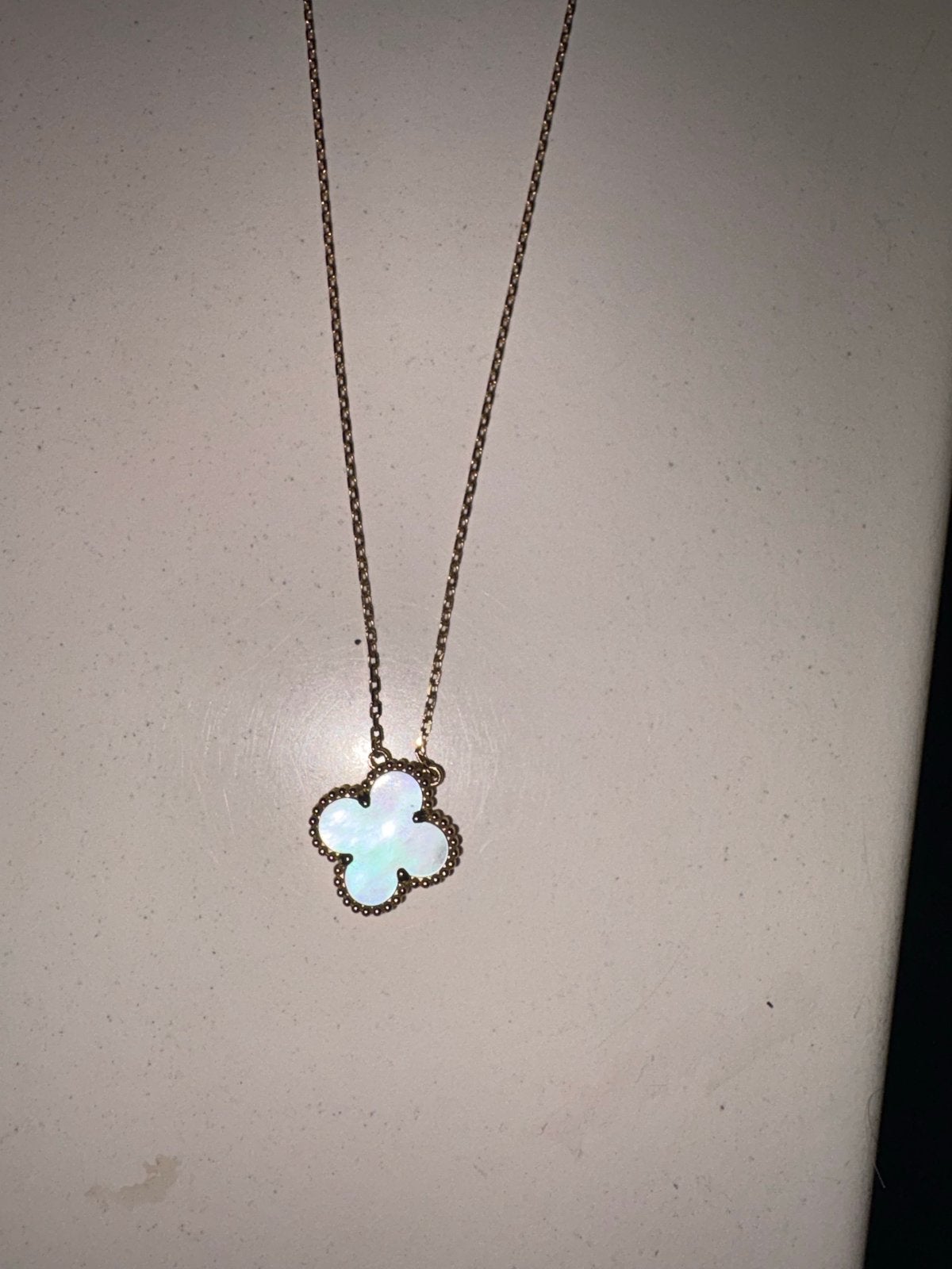 Van Cleef & Arpels Alhambra ketting, groot model, Ophalen of Verzenden, Gebruikt, Goud, Met edelsteen
