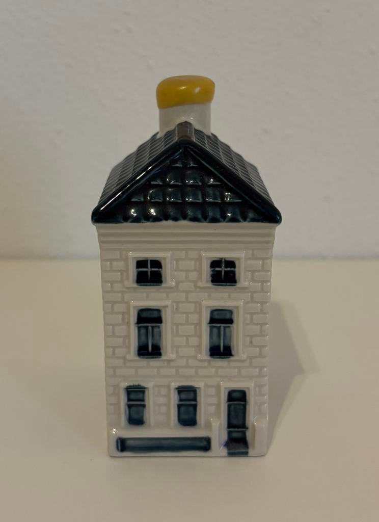 KLM huisje nummer 26, Ophalen of Verzenden, Zo goed als nieuw, 21 t/m 40, Gevuld