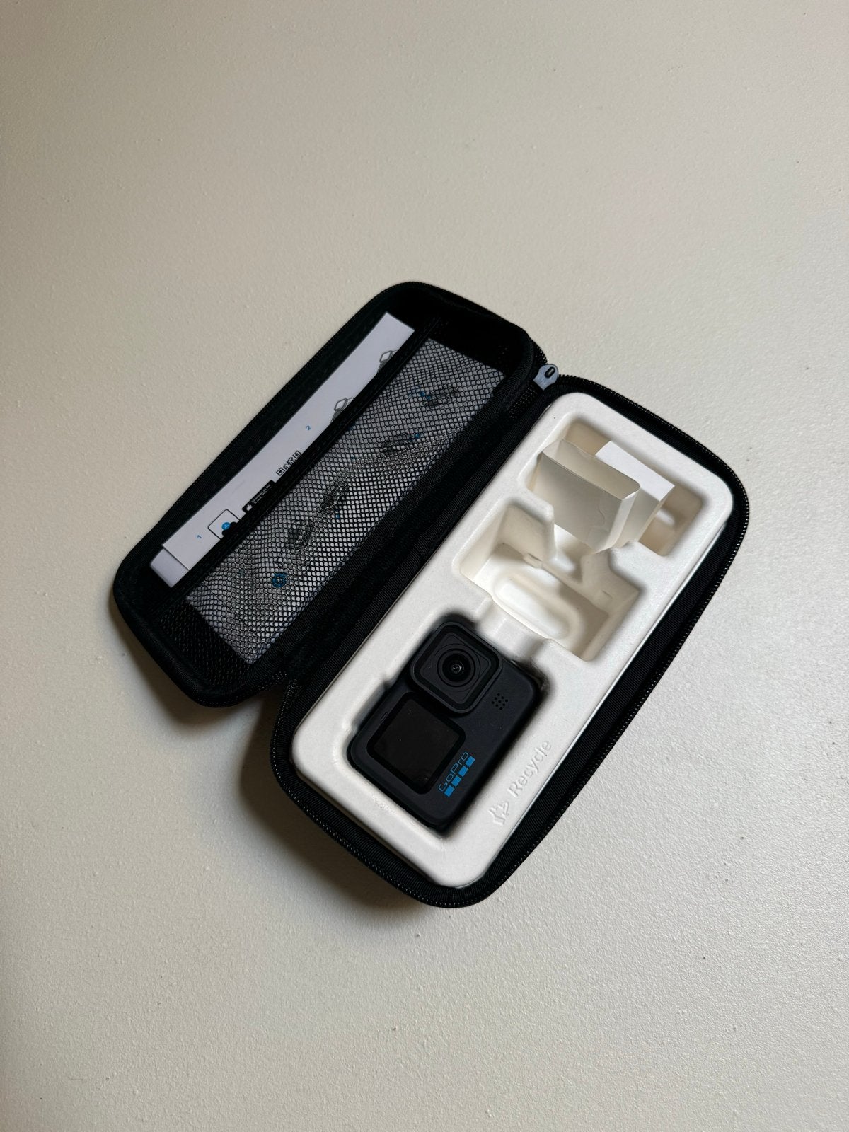 GoPro HERO10 Black actiecamera met accessoires, Audio, Tv en Foto, Actiecamera's, Ophalen of Verzenden, Zo goed als nieuw, GoPro
