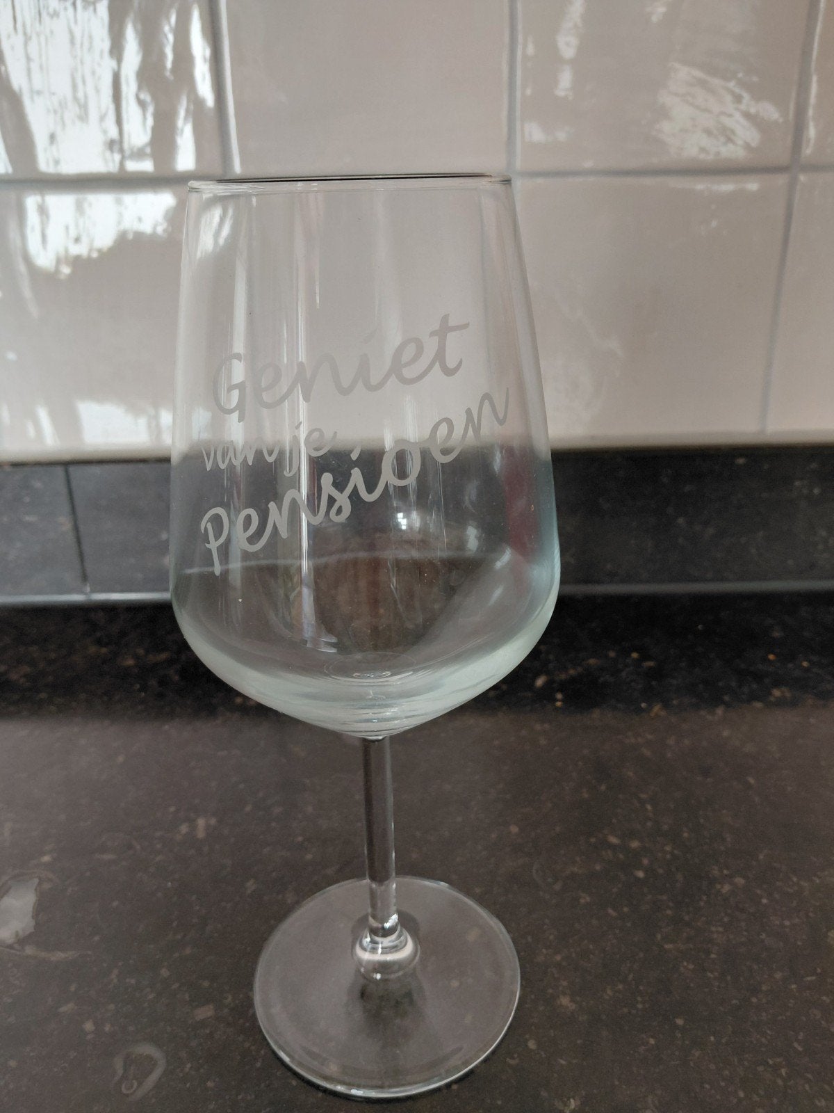 Wijnglas met tekst Geniet van je pensioen., Ophalen, Overige typen