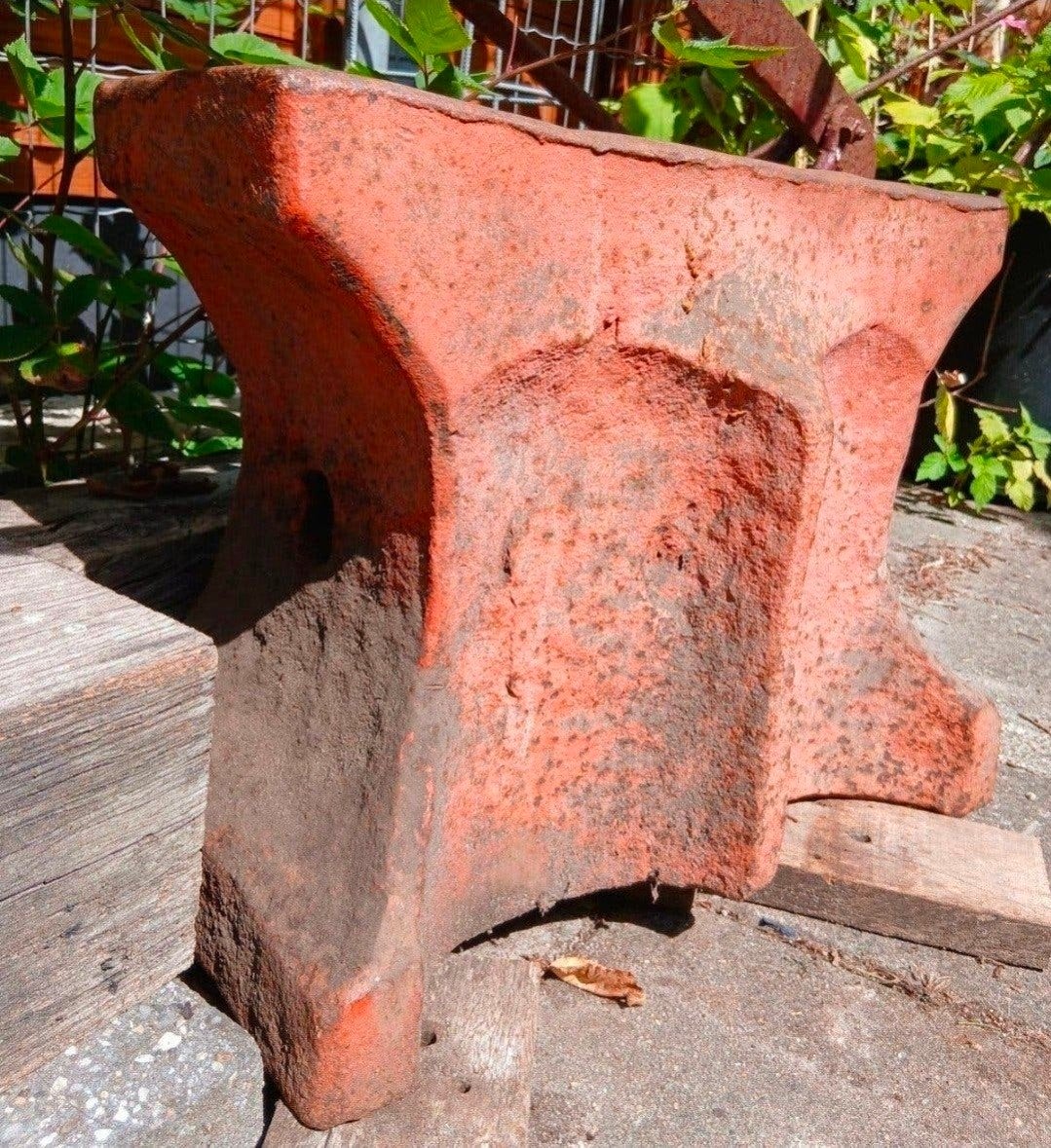 Authentiek gesmeed aambeeld (ca. 150 kg) uit 1900, Ophalen