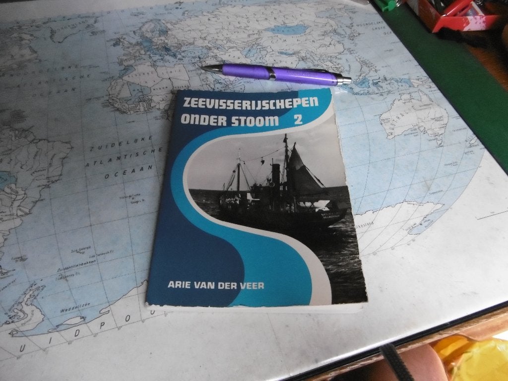 Zeevisserij schepen - Oude stoom 2 - IJmuiden  Van Arie, Verzenden, Zo goed als nieuw, Motorboot, Boek of Tijdschrift