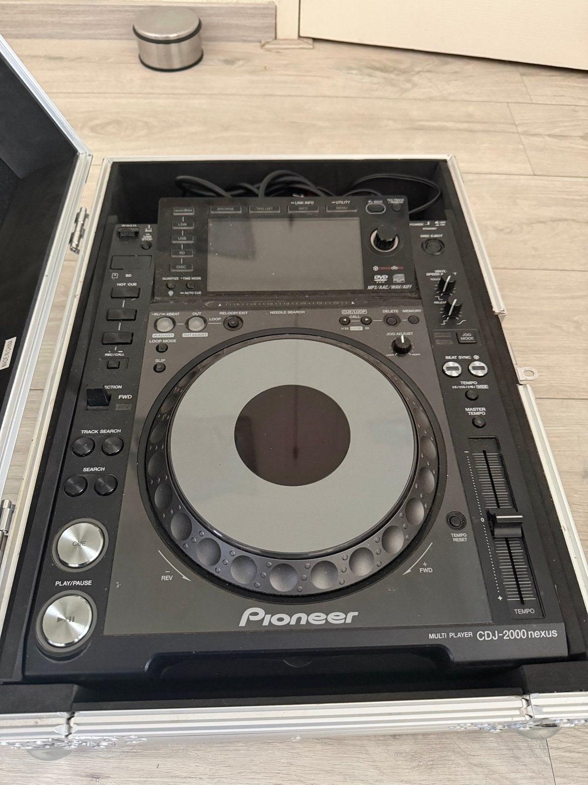 Pioneer CDJ-2000 Nexus (2 stuks) in flightcase, Ophalen, Gebruikt, Dj-set, Pioneer