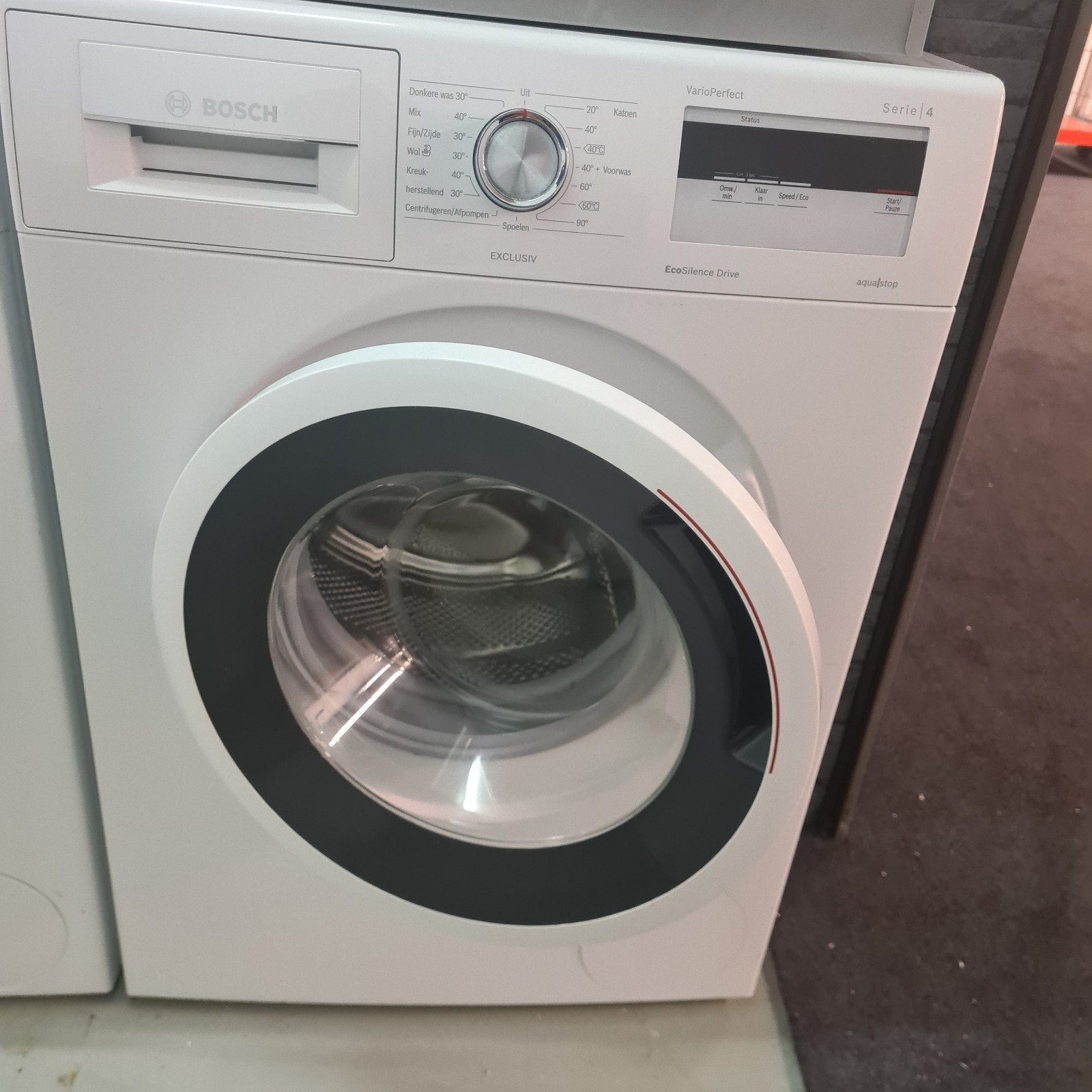 Bosch VarioPerfect Serie 4 Wasmachine - Zo goed als nieuw, Witgoed en Apparatuur, 1200 tot 1600 toeren, 8 tot 10 kg, Zo goed als nieuw
