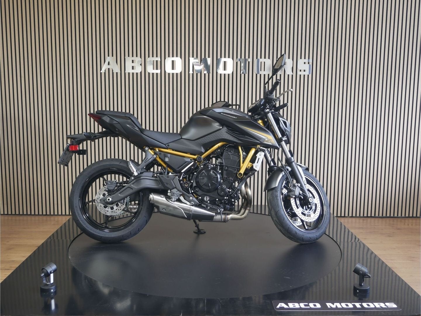 KAWASAKI Z650 S (20262026) Km, 2 cilinders, Bedrijf, Onbekend, KAWASAKI