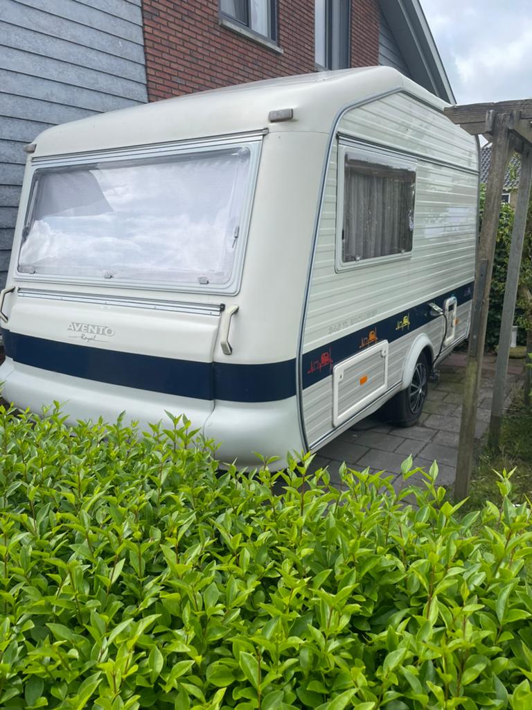 Caravan avento, Caravans en Kamperen, Caravans, Standaardzit, 750 - 1000 kg, Particulier, Schokbreker