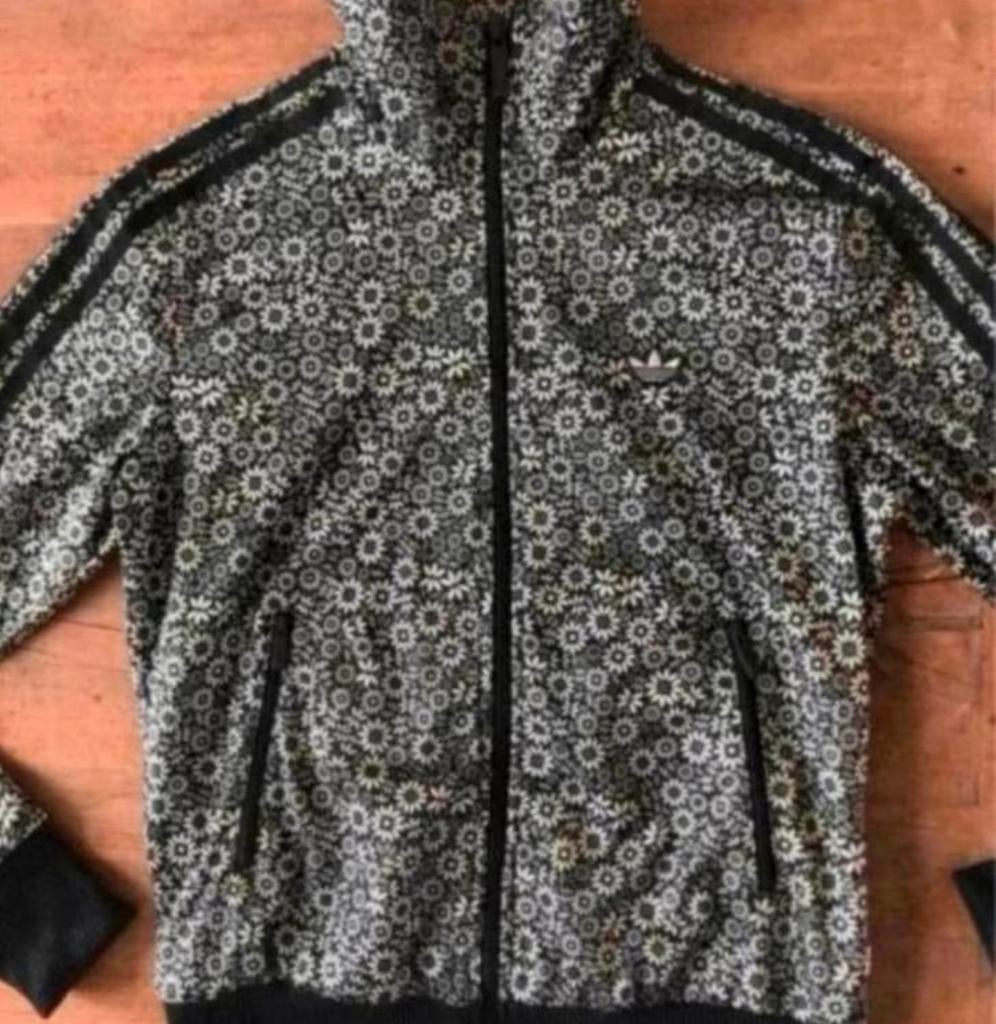 Vest Adidas maat M Nieuw!, Kleding | Dames, Truien en Vesten, Ophalen of Verzenden, Nieuw, Maat 36 (S), Blauw