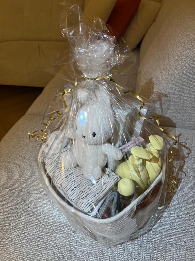 Kraamcadeau Mandje met Nijntje Knuffel en Babyproducten, Ophalen of Verzenden, Nieuw, Kraamcadeau