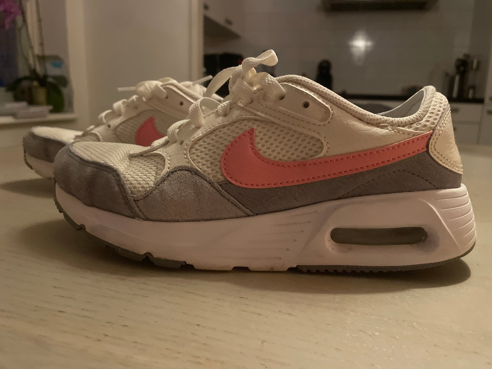 Nike Air Max sneakers wit/roze - maat 38, Ophalen of Verzenden, Gedragen, Wit, Sneakers of Gympen