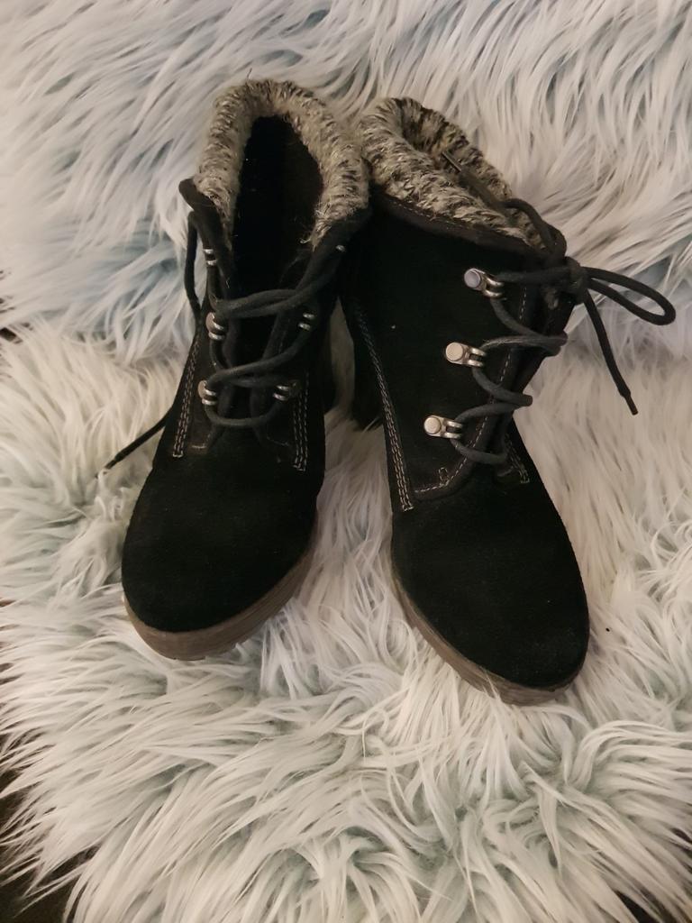 Tamara leren halve laarsjes  mt38, Kleding | Dames, Schoenen, Ophalen of Verzenden, Nieuw, Zwart
