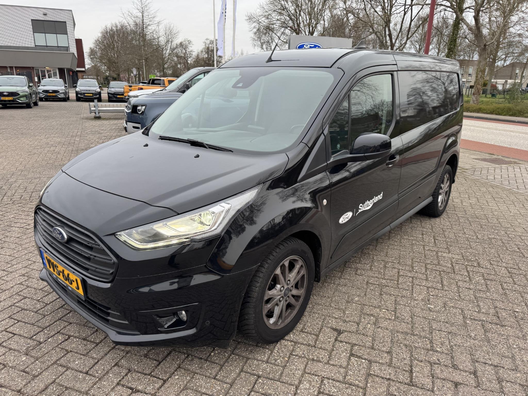 Ford Transit Connect 1.0 Ecoboost L2 Limited 100pk | Adaptie, Auto's, Bestelauto's, Voorwielaandrijving, Gebruikt, Euro 6, Zwart