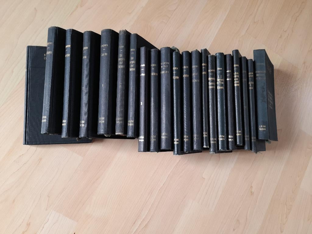 COMPLETE KORTE VERKLARING DER HEILIGE SCHRIFT NT, Ophalen of Verzenden, Gelezen