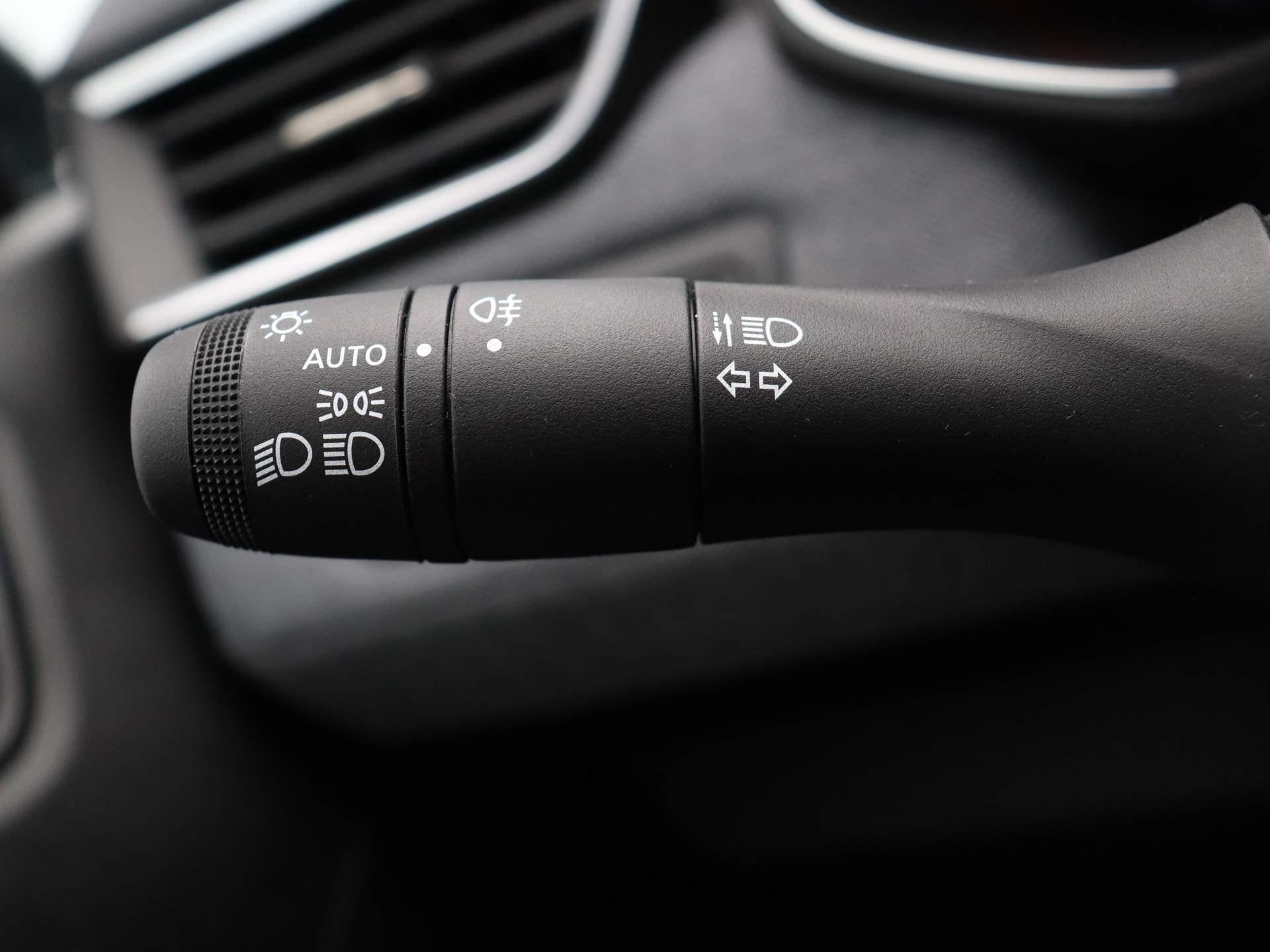 Renault Clio TCe 90pk GPF techno | Apple carplay | Android a, Auto's, Voorwielaandrijving, Dealer onderhouden, Euro 6, Leder en Stof