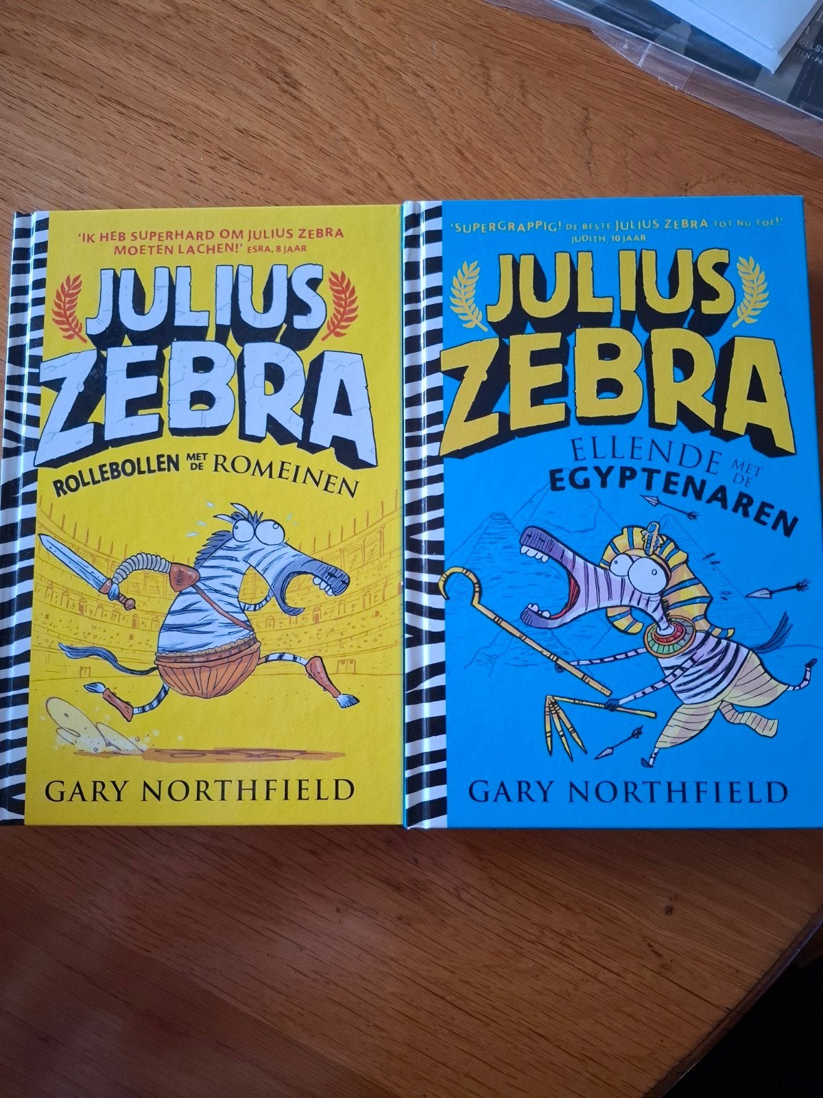 Julius Zebra Rollebrollen met de Romeinen & Ellende met Egyp, Ophalen of Verzenden, Zo goed als nieuw, Gary Northfield, Fictie algemeen