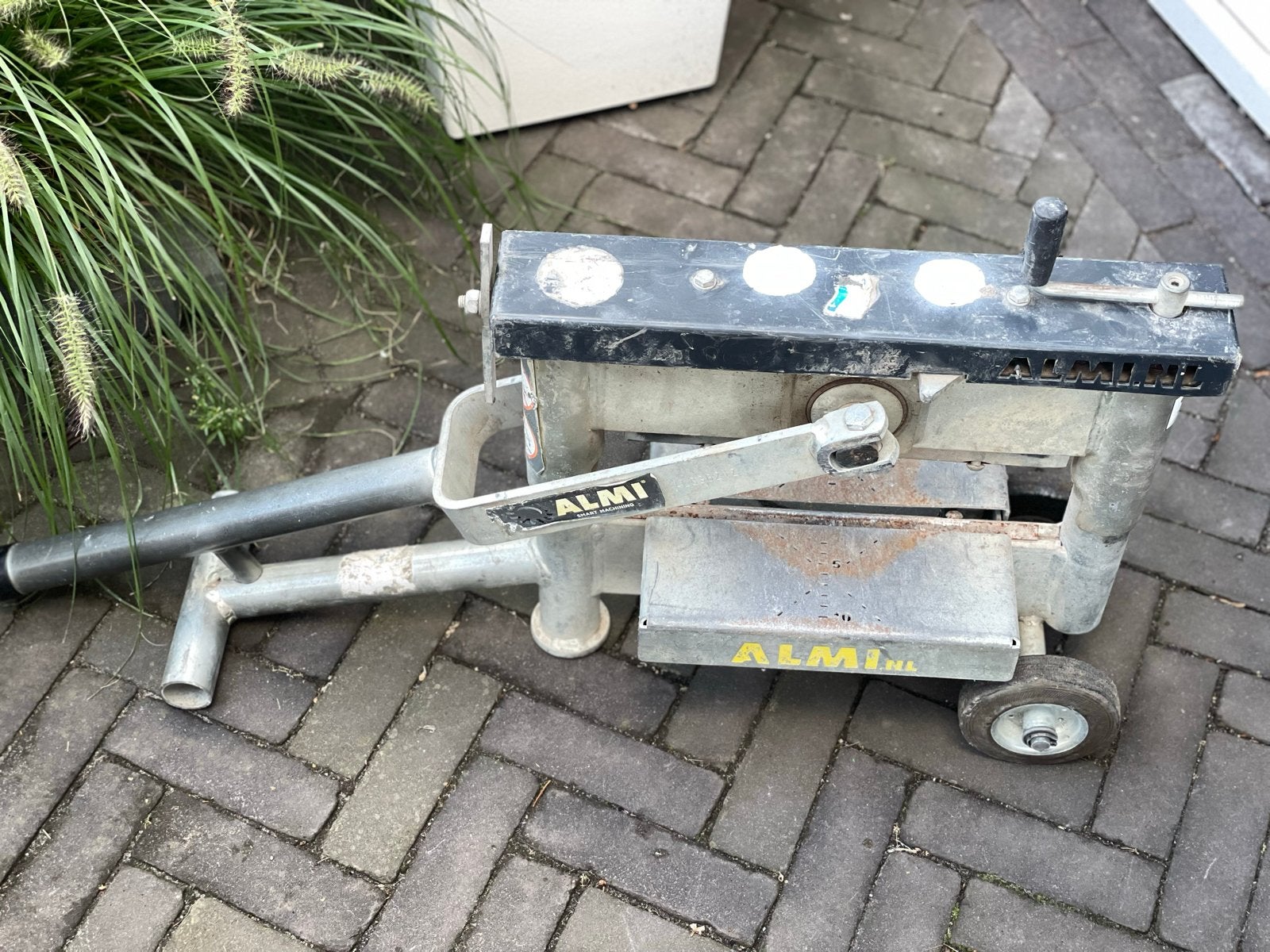 Almi Smart Machining steenknipper, Doe-het-zelf en Verbouw, Gereedschap | Overige machines, Ophalen, Zo goed als nieuw