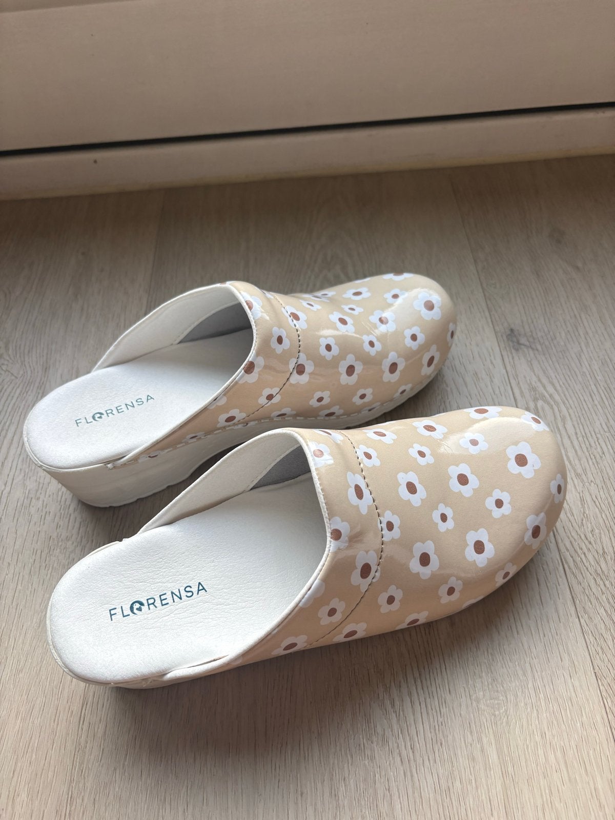 Florensa Flex Daisy Klompen - Maat 42, Kleding | Dames, Ophalen of Verzenden, Nieuw, Beige, Overige typen
