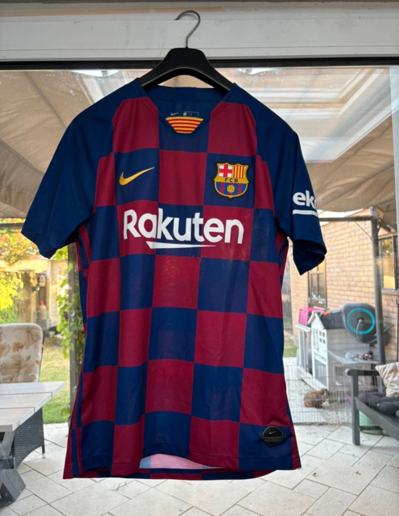 Nieuw FC Barcelona shirt, Maat M, Ophalen of Verzenden, Nieuw, Shirt