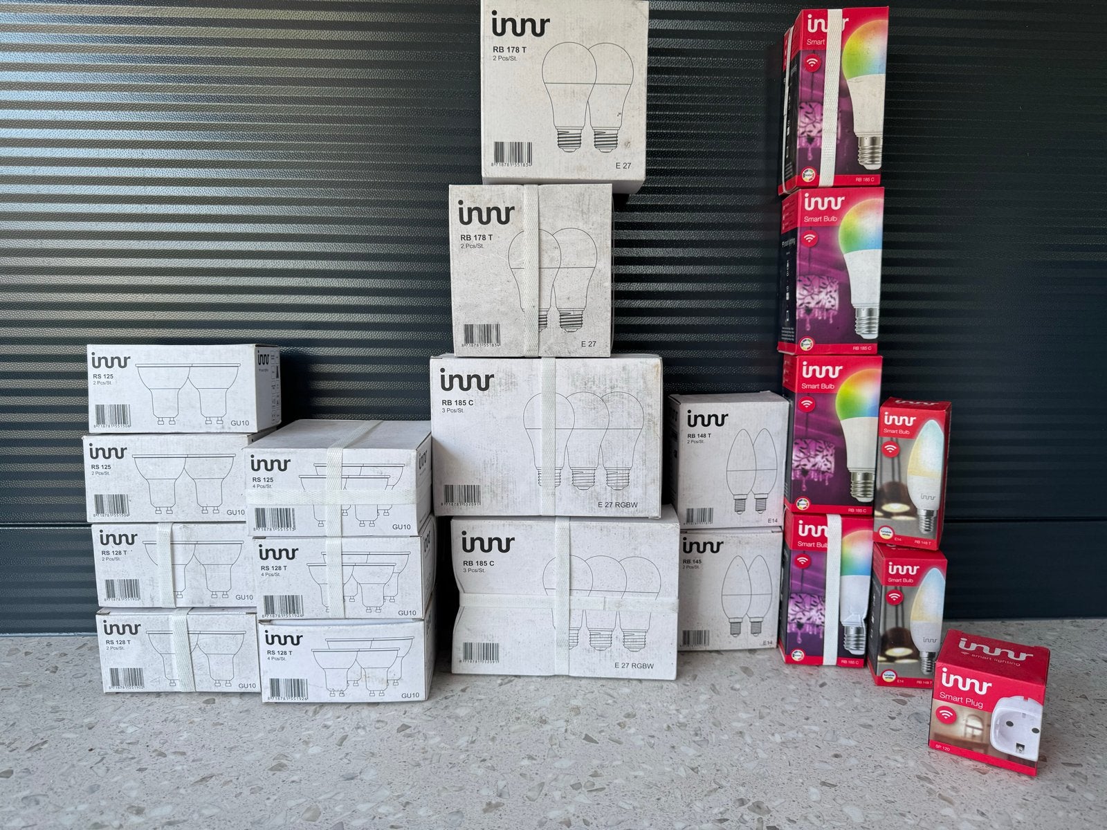 Innr Smart Lighting lampen nooit gebruikt, Ophalen, Overige merken, Kunststof, Meerkleurig