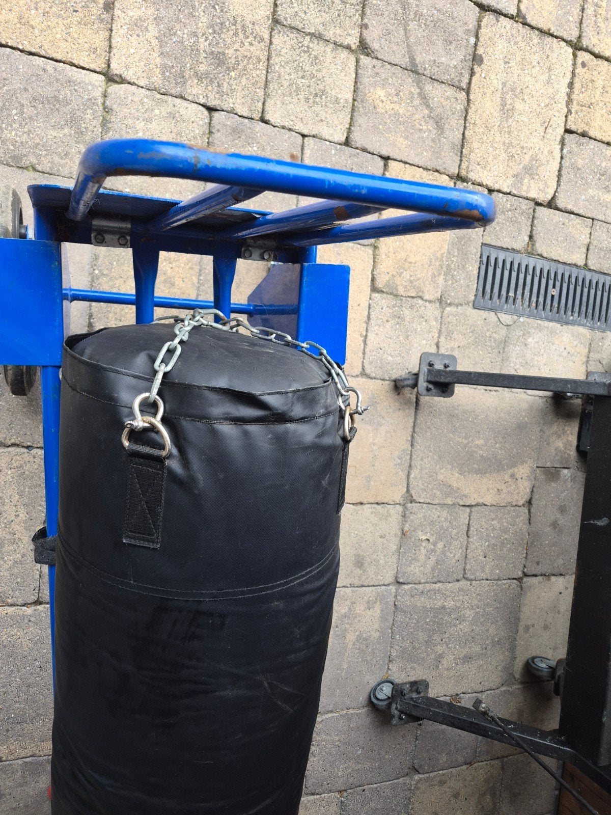 Lange kickbokszak / bokszak 160 cm (~50 kg) met ketting, Groter dan maat XL, Ophalen of Verzenden, Zo goed als nieuw, Overige