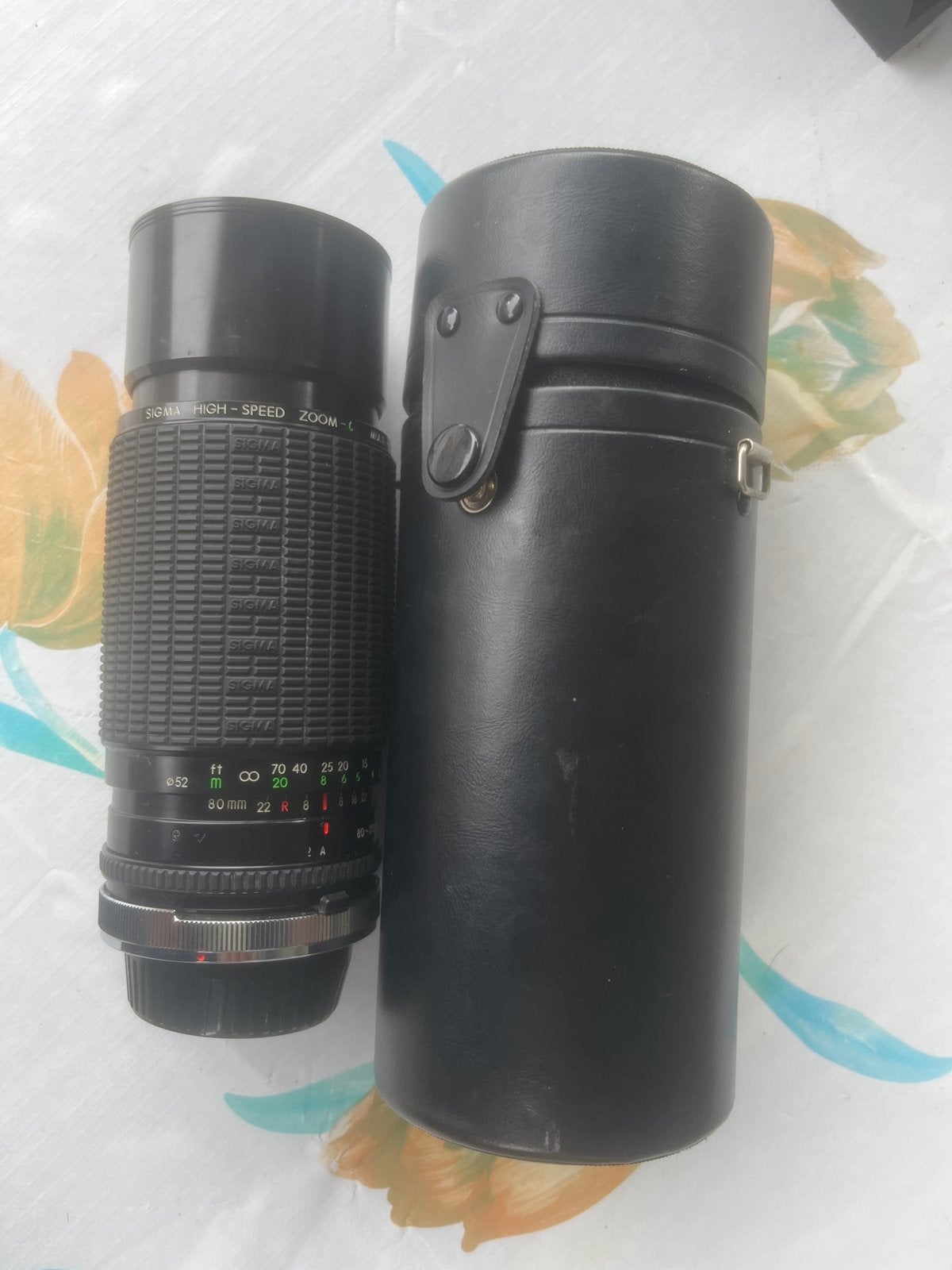 Sigma High-Speed Zoom-L 80mm lens met hoes, Audio, Tv en Foto, Fotografie | Lenzen en Objectieven, Ophalen, Gebruikt, Sigma, Telelens