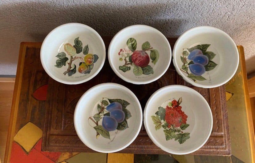 Set van 5 charmante schaaltjes van Portmeirion, Huis en Inrichting, Ophalen of Verzenden, Zo goed als nieuw, Porselein, Schaal of Schalen