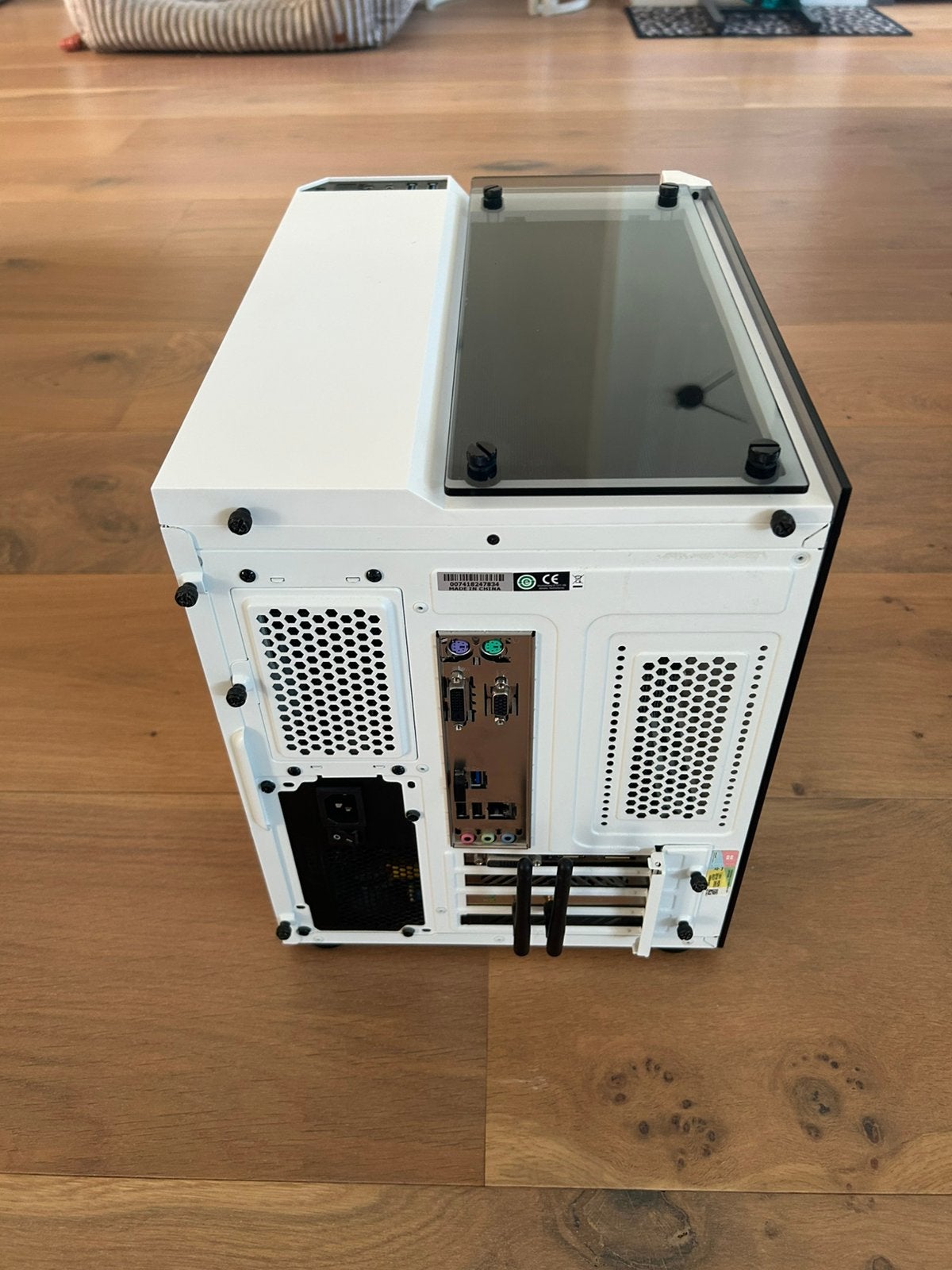 Foto 7 van Gaming PC / Desktop - i5-8400 - GTX 1050 Ti - 16 GB RAM