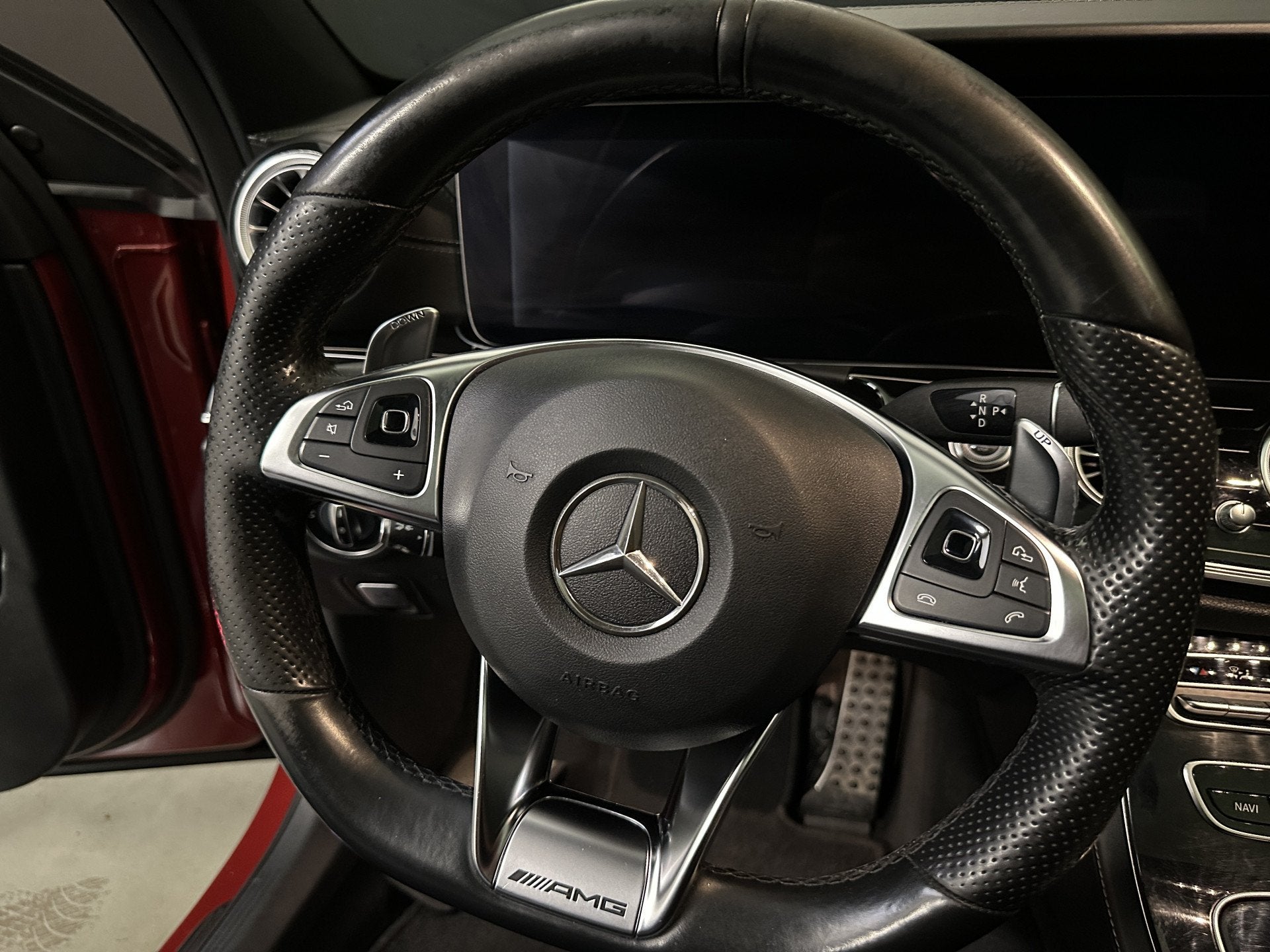 Foto 25 van Mercedes-Benz E-Klasse 63 AMG S 4MATIC 612PK Premium Plus *F