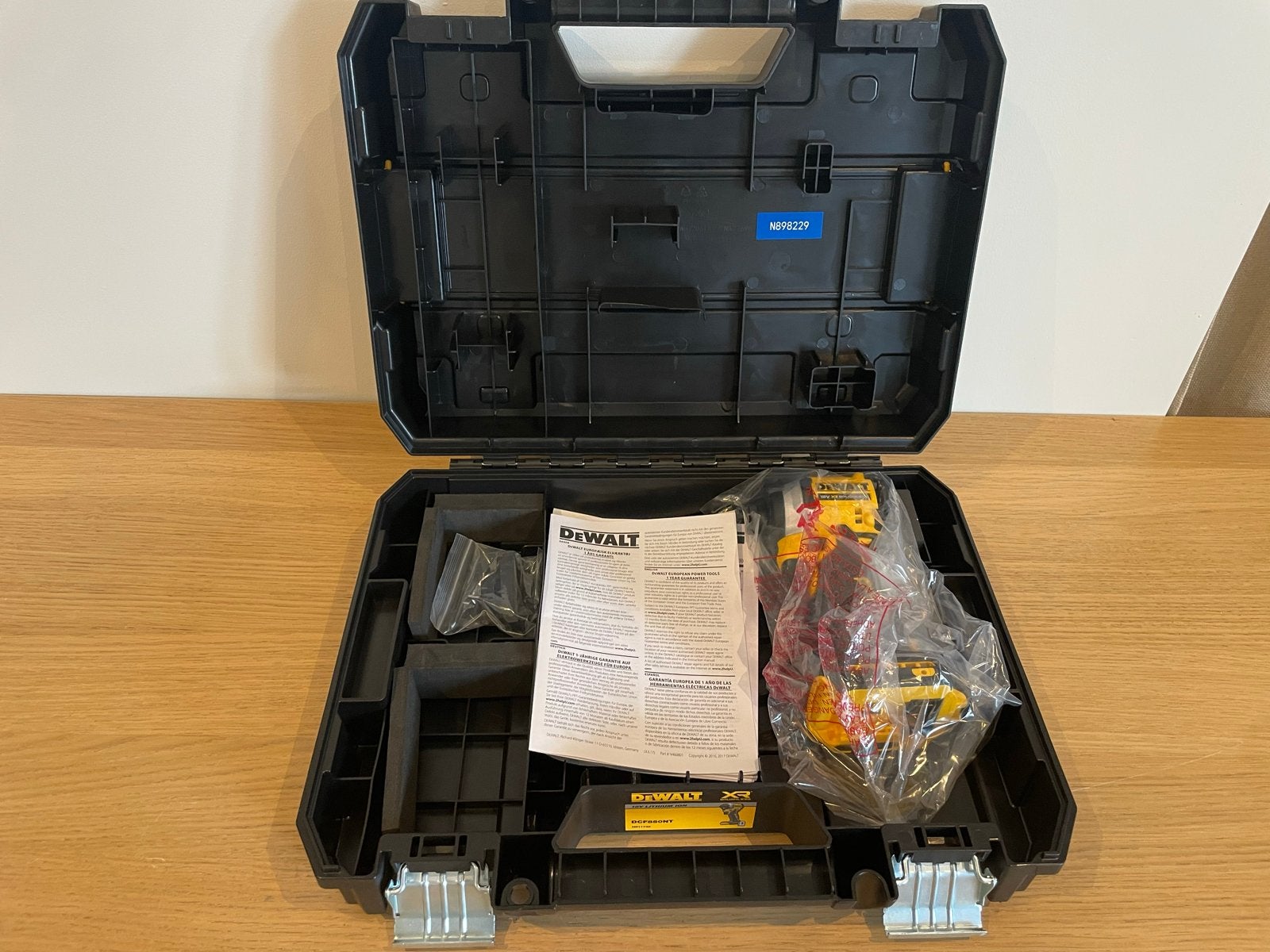 DeWalt 18V XR Brushless Slagmoersleutel (Nieuw), 600 watt of meer, Variabele snelheid, Overige typen, Nieuw