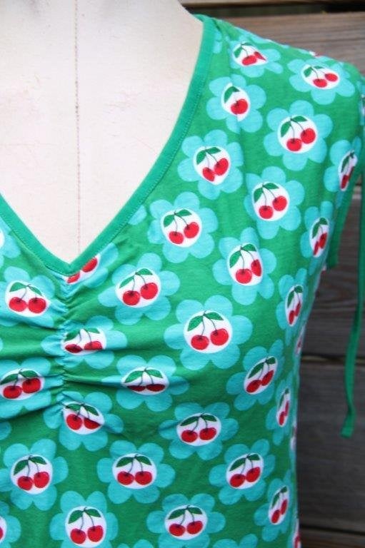 T-shirt groen/ blauw/ rood Tante Betsy mt M Vaste prijs, Maat 38/40 (M), Tante Betsy, Ophalen of Verzenden, Zo goed als nieuw