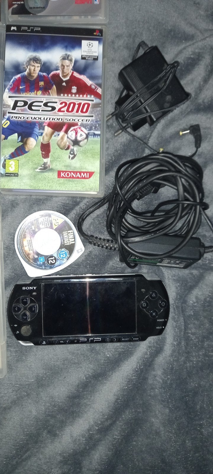 psp 3000 met 21 spellen, Spelcomputers en Games, Met games, Ophalen of Verzenden, Zo goed als nieuw, PSP 3000