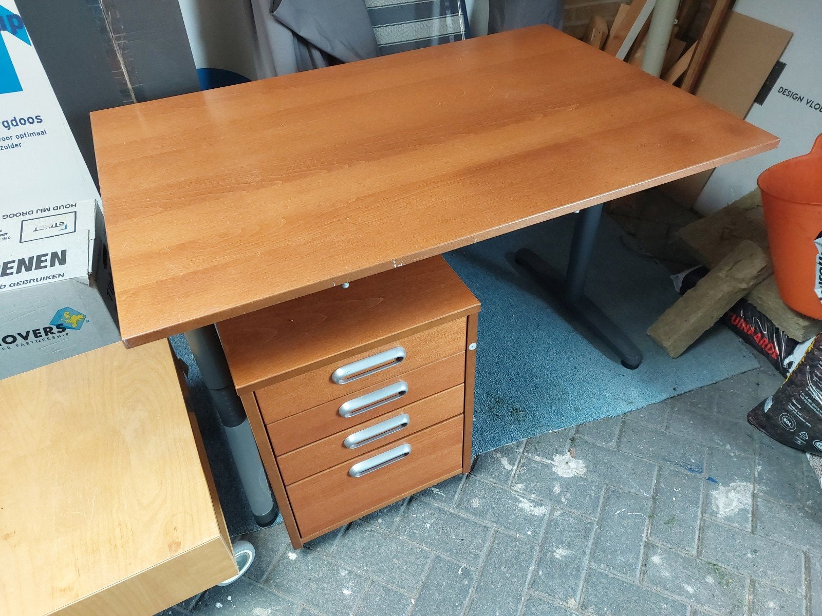 Bureau 80x120 en ladenkastje, kersen, Huis en Inrichting, Bureaus, Ophalen