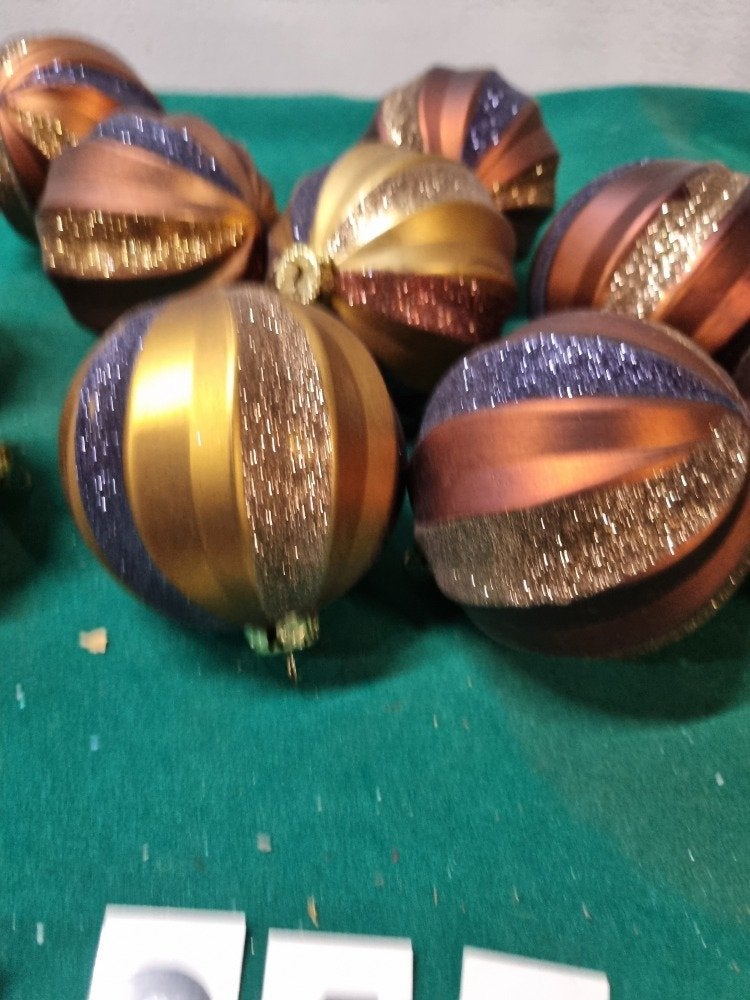 kerstballen bruin glitters 10x [b242], Diversen, Kerst, Ophalen of Verzenden, 'T Olde Gre-j, Info@toldegrej.nl, Endepoelstraat 20f Didam