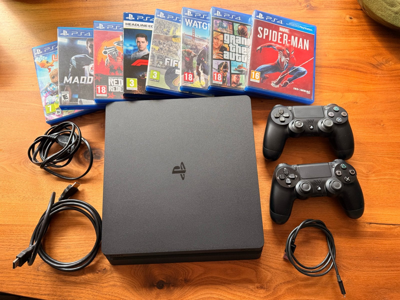 PS4 Slim 1TB Zwart met 2 controllers en games, Ophalen, Met 2 controllers, 1 TB, Slim