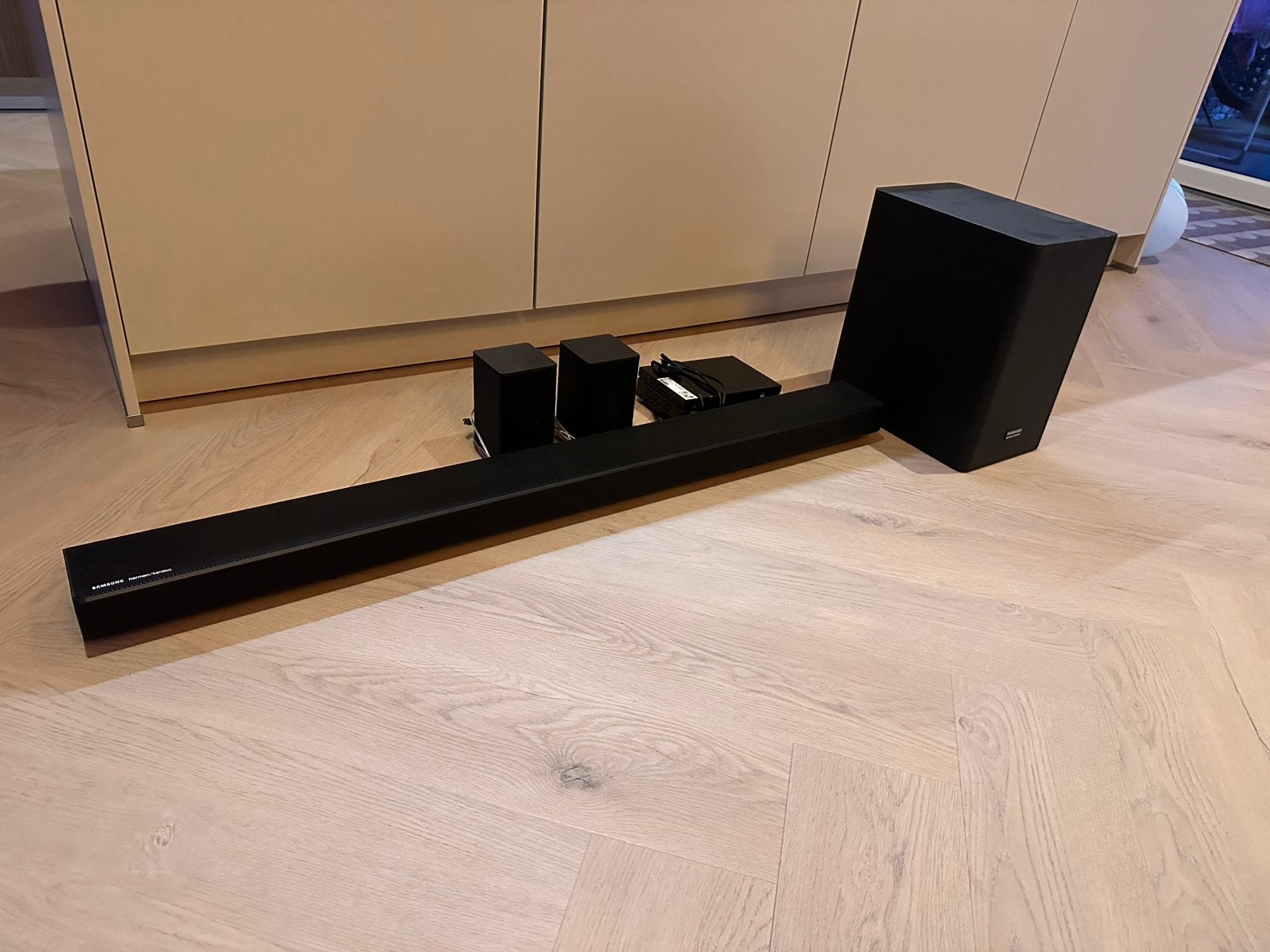 Samsung hw-q60r soundbar + achterspeakers swa9000s, Ophalen, Zo goed als nieuw