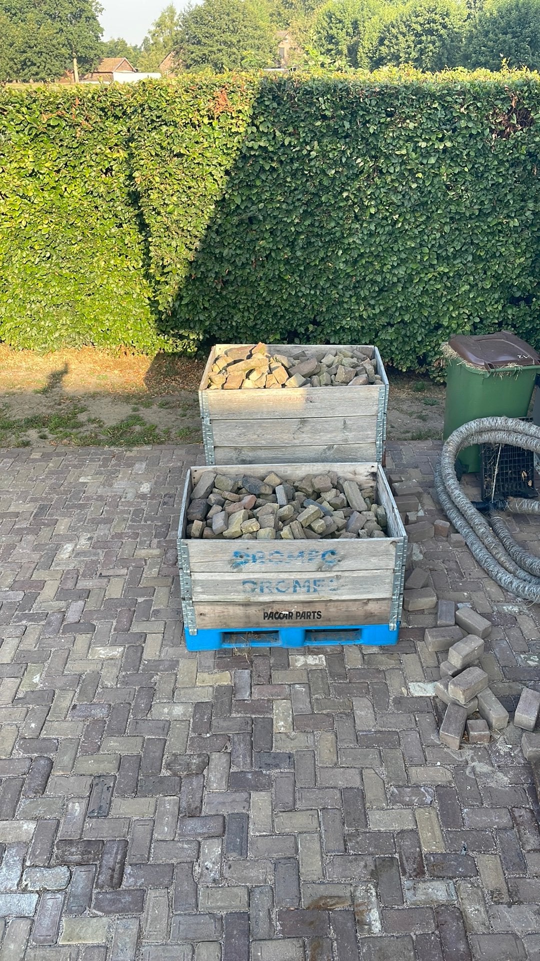 Oude waaltjes straat stenen, Tuin en Terras, Ophalen, Klinkers, 5 tot 10 m², Zo goed als nieuw
