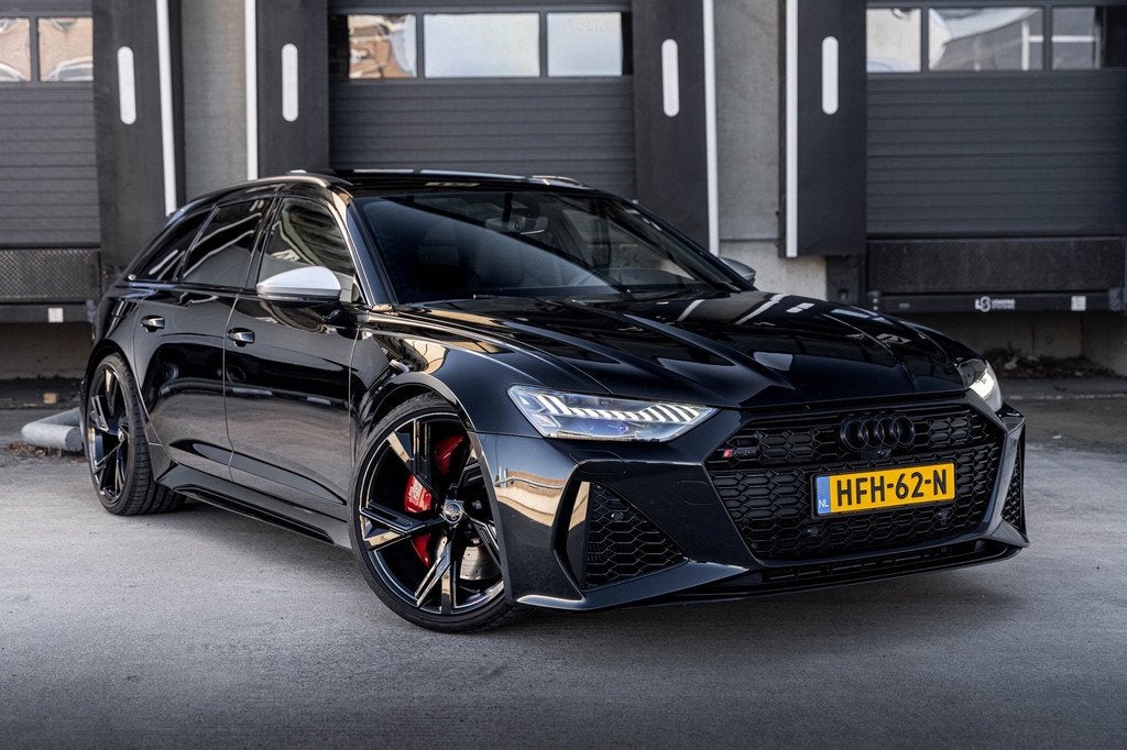 Audi RS6 Avant 4.0 TFSI quattro PANO/360*/TREKHAAK/B&0/MEEST, Auto's, Audi, Automaat, Gebruikt, 600 pk, Leder
