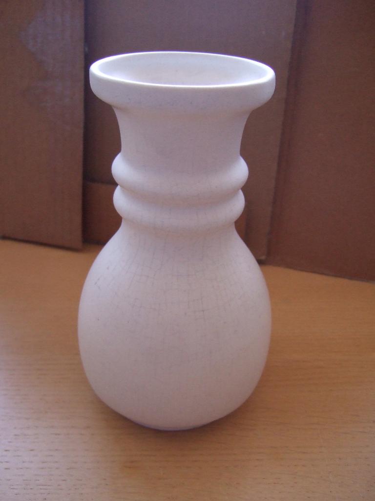 Flora Gouda plateel aardewerk vaas 732, Ophalen of Verzenden