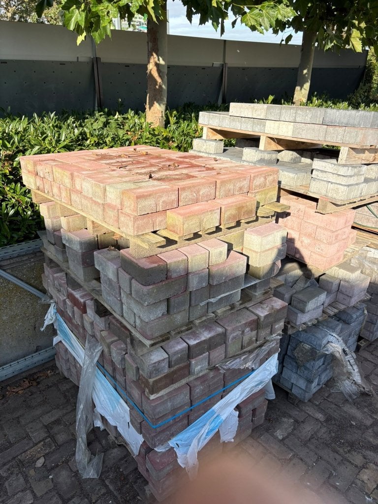 Diverse restanten bkk, Tuin en Terras, Ophalen, Beton, 10 m² of meer, Klinkers