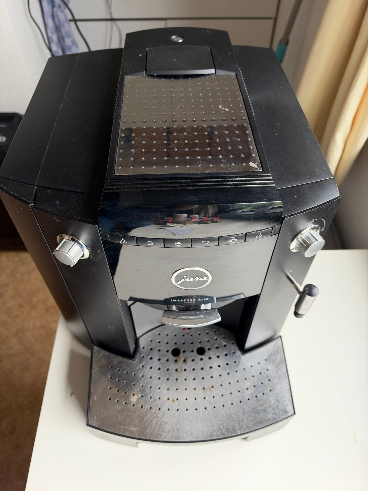Jura Impressa Xf50 Classic - Defect/Storing, Ophalen, Afneembaar waterreservoir, 10 kopjes of meer, Koffiemachine