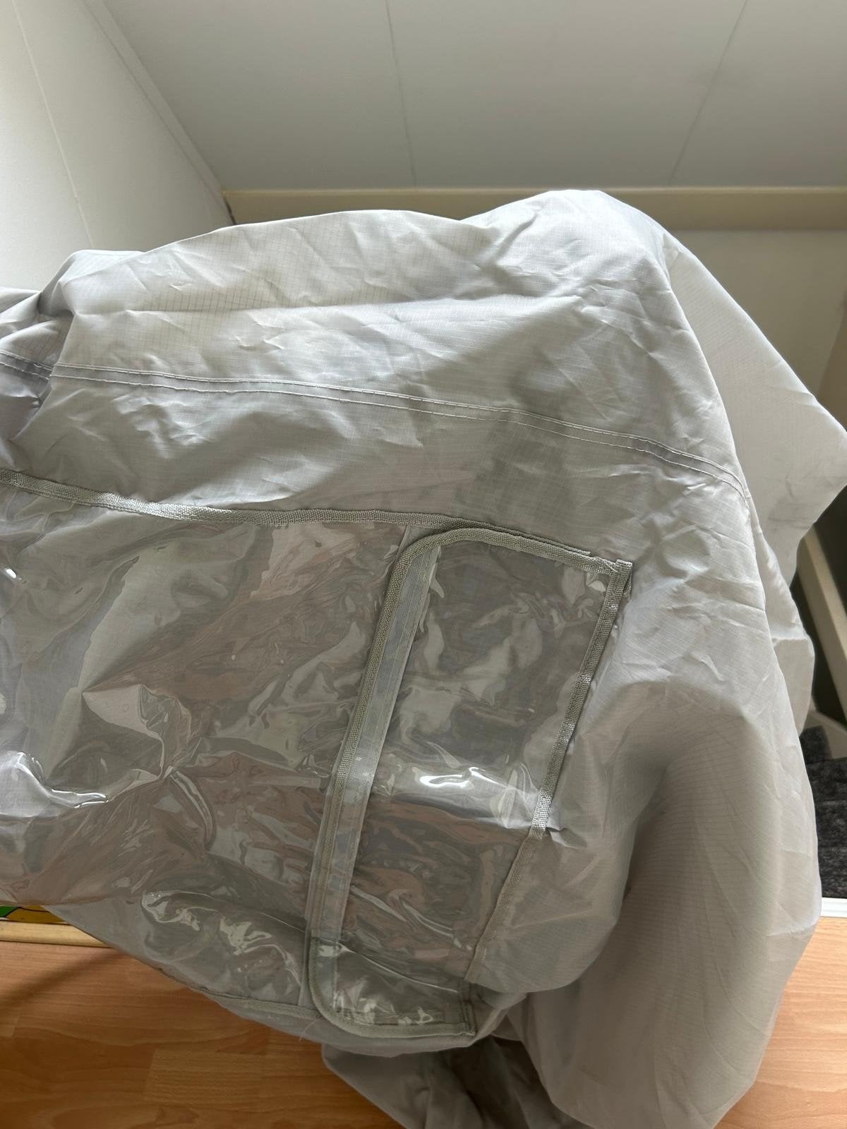 Hoes voor fietsen caravan/ camper, Ophalen, Zo goed als nieuw